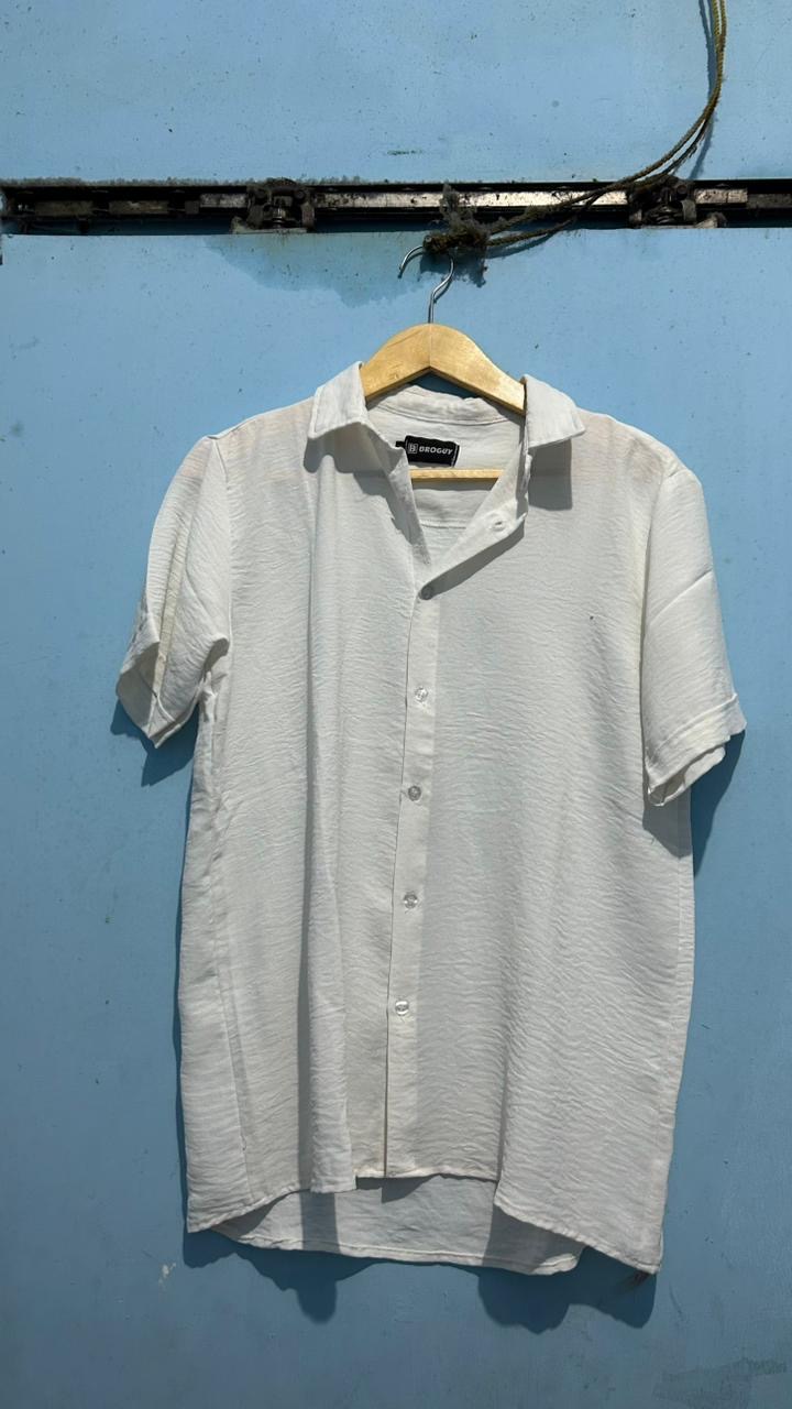 Kemeja Putih Polos Cowok